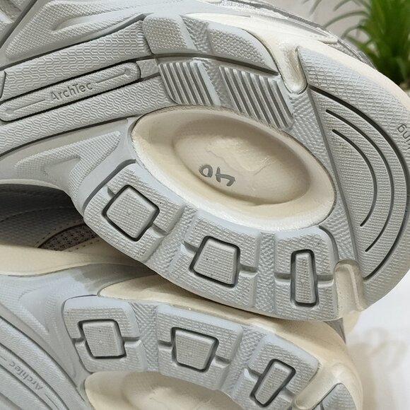 Puma Milenio Tech IMEVA Softfoam+ Womens US 10 Athletic Sneakers ArchTec Outsole - Picture 8 of 9